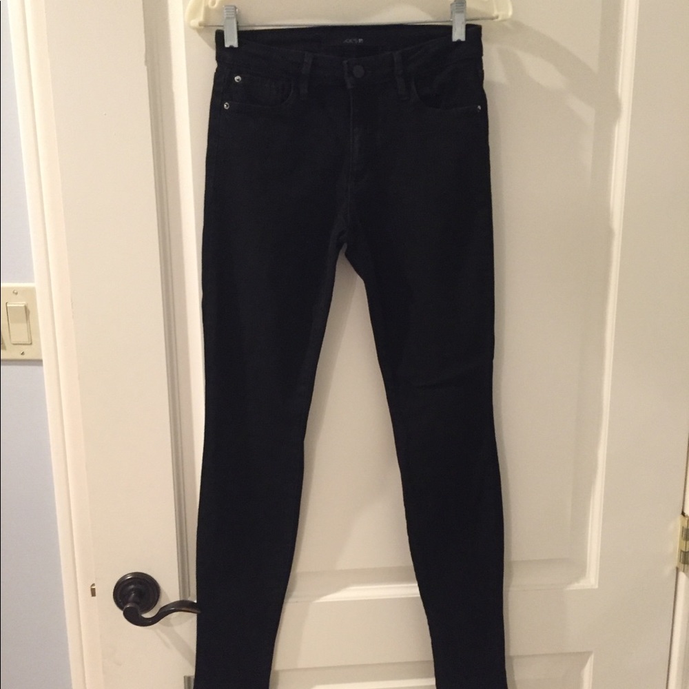 Joe’s skinny black jeans